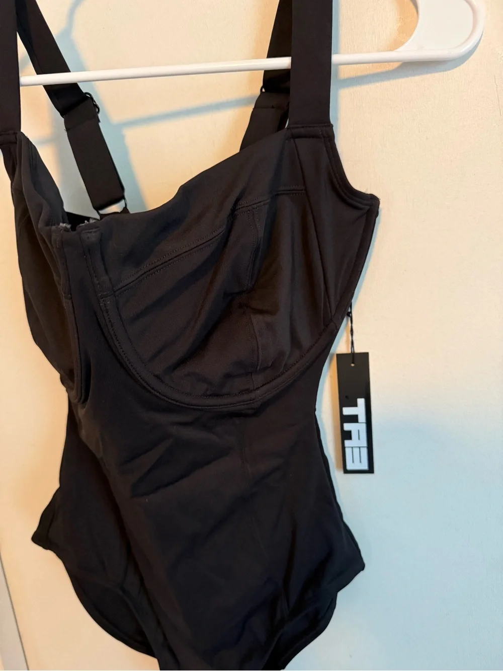 TA3 Lifty Shaping Swimsuit- H/G-J/K cup